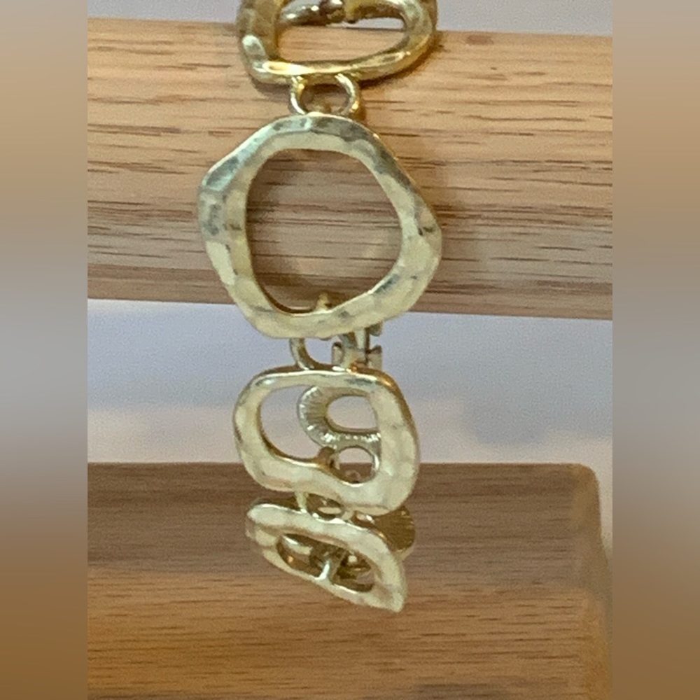 Gold toned hammered metal Bracelet 7 1/2 inches